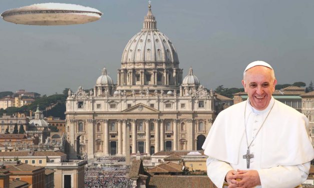 Vatican Vault Spilled! Pope to Announce Church Preparations For Alien Contact? Former Chief Council of Jesuit Order Shares All…