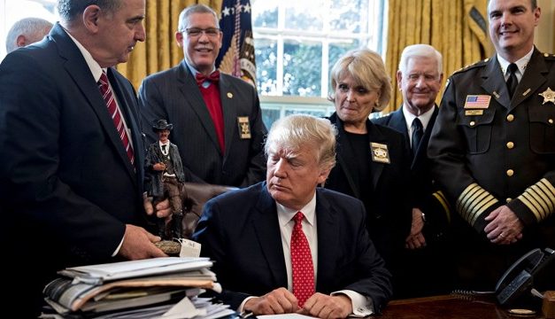 IT’S GOING DOWN: A “New Sheriff” To Make BIG Arrests? 4,289 Sealed Indictments In 3 Weeks