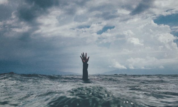 “It’s Spiraling Out Of Control and We’re Out Of Room!” Trump Ignites a Plan To Save Our Butts!